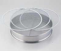 Stainless steel sieve 370mm (14.57in)