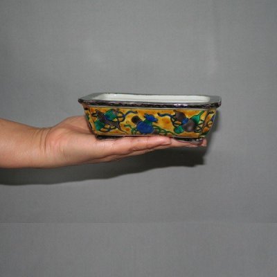 Photo4: Kutani Ware Rectangle Pot “Eisho” Takara-Zukushi pattern / W145mm