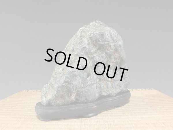 Photo3: Suiseki / Kamogawa-ishi (with one pedestal) (3)